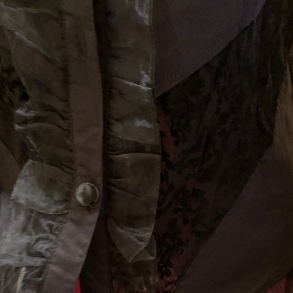 Clocolor Chic Black Ruffled Women's Blouse very Detailed with lace up back - Picture 4 of 16